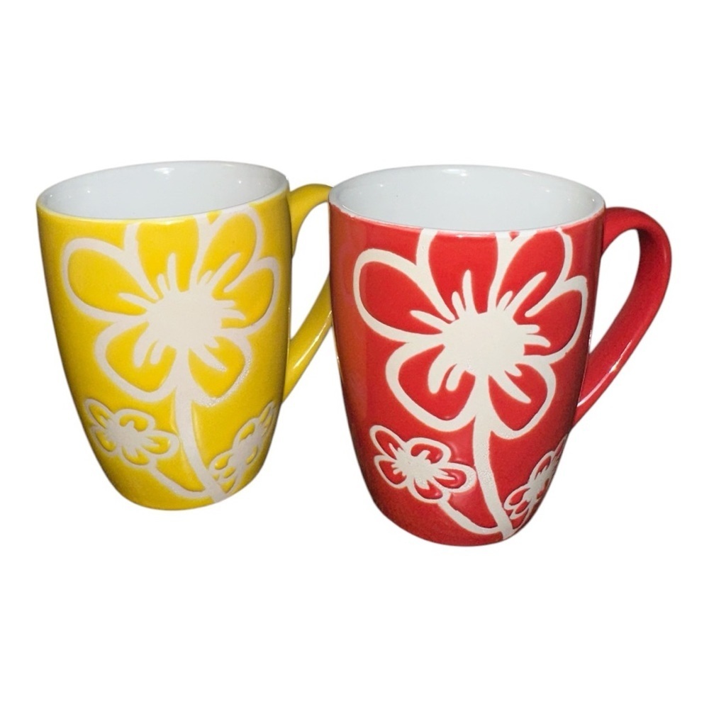 Home Basics 6 Piece Daisy Floral Ceramic 11 Ounce Mug Set - Picture 7 of 8